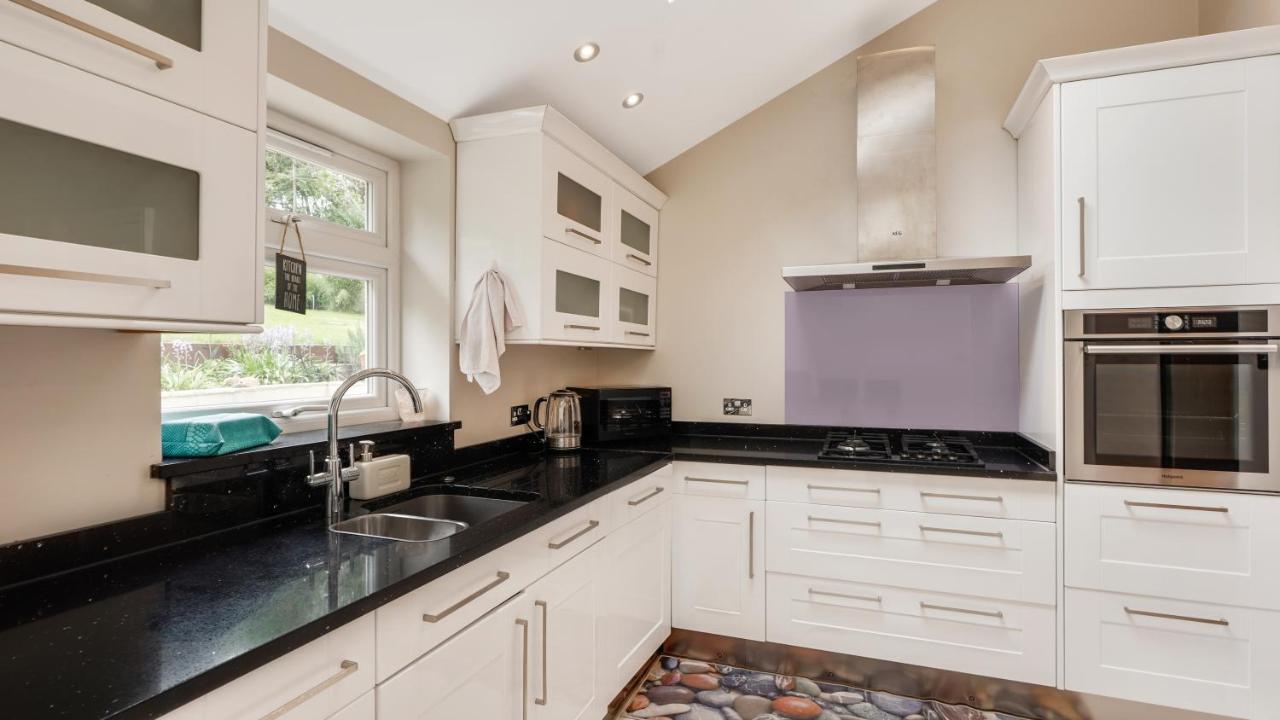 Cosy Luxurious Family Home London Luaran gambar